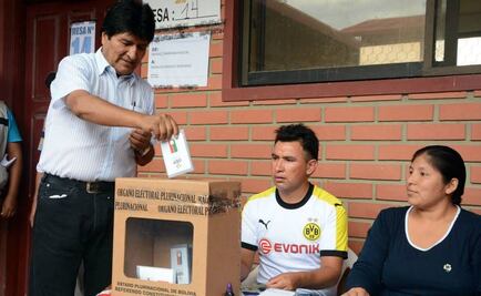 Bolivia realiza referéndum sobre nueva reelección de Evo