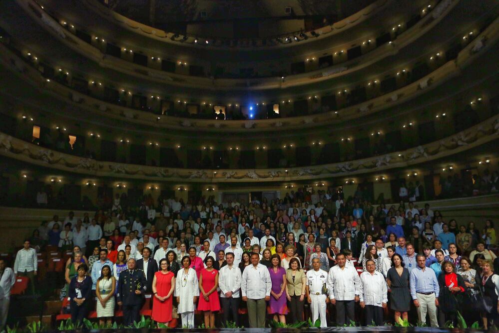 El secretario de Educación, Aurelio Nuño, participó en la clausura del Encuentro Internacional de las Mujeres en la Economía del Conocimiento y la Innovación (Foto: Lorenzo Hernández Pérez)