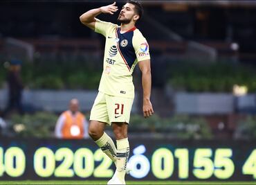 Henry Martín responde con goles a pesar de molestia con la directiva