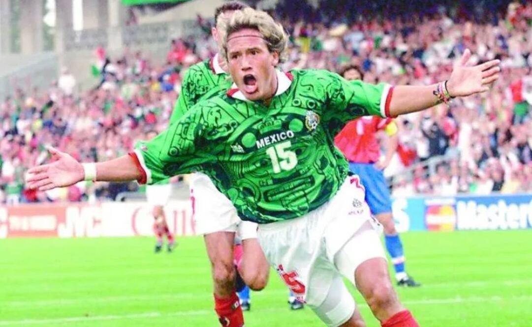 Matador Hernández fue la gran figura de la Selección Mexicana en el Mundial de Francia 98. Foto: AFP