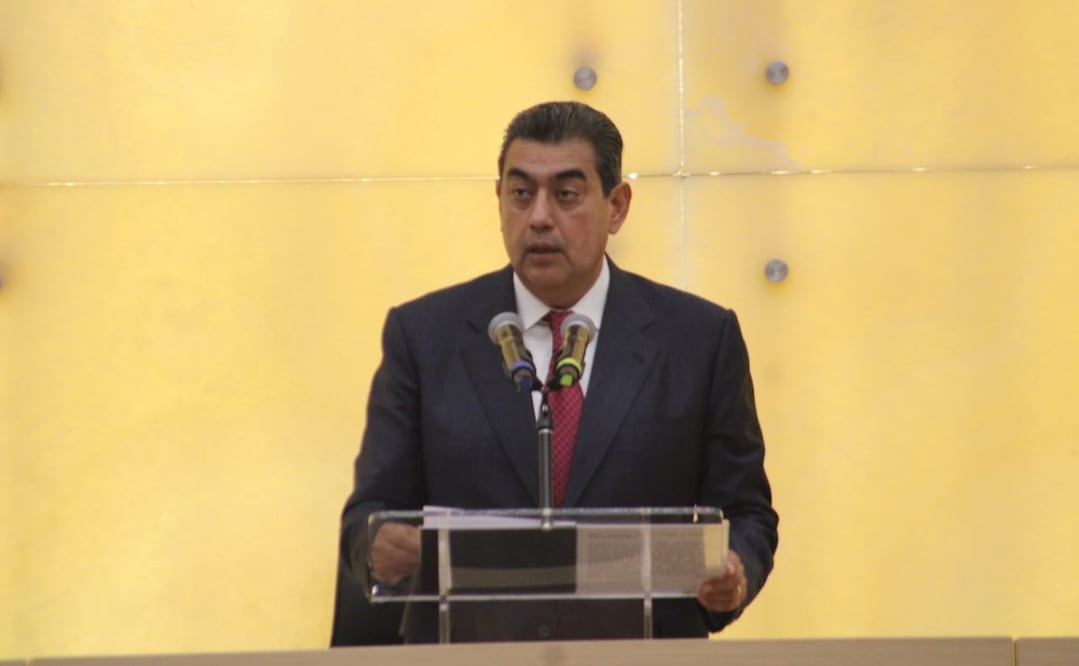 El gobernador de Puebla, Sergio Salomón Céspedes, presentó su segundo y último Informe de Labores. Foto:  Omar Contreras / EL UNIVERSAL