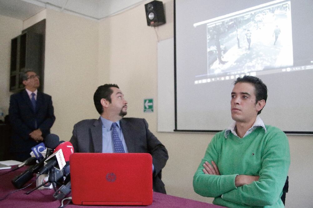 En la imagen que Andoni Echave posee se observa cómo el agresor de la mujer no corresponde a las características físicas del joven acusado (ALEJANDRA LEYVA. EL UNIVERSAL)