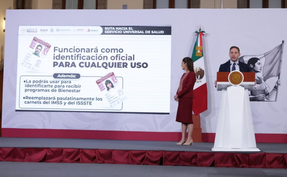 Eduardo Clark García, subsecretario de Integración Sectorial y Coordinación de Servicios de Atención Médica en la Secretaría de Salud durante la mañanera del 7 de abril del 2026. Foto: Fernanda Rojas / EL UNIVERSAL