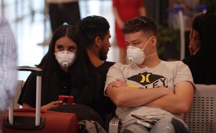 Suman 74 estudiantes argentinos contagiados de Covid-19 tras visitar Cancún