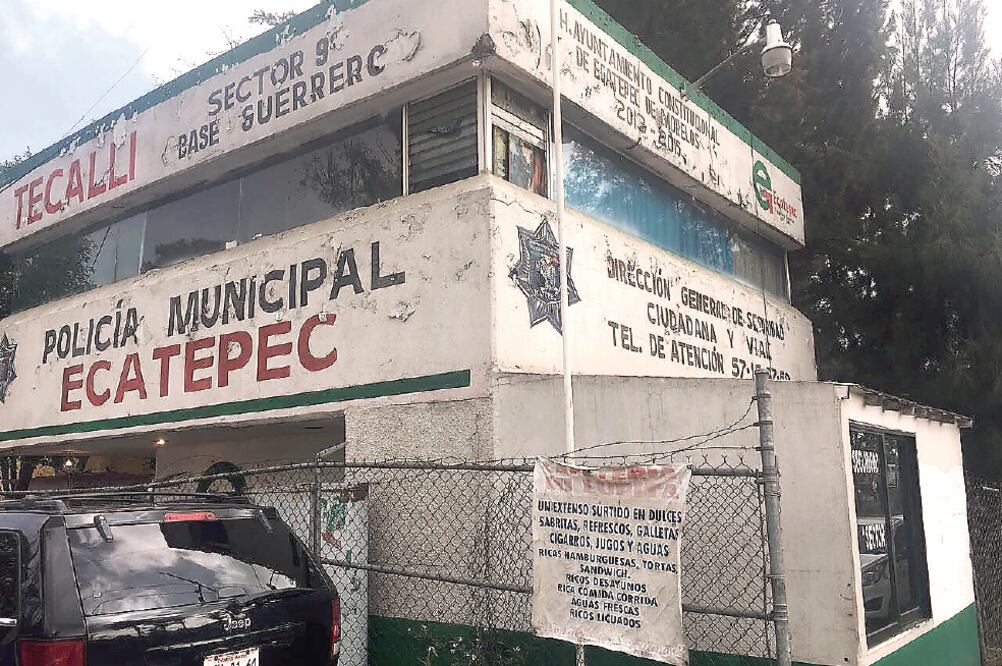 Los policías que laboraron el día del robo fueron trasladados al Ministerio Público de San Agustín a rendir su declaración (CORTESÍA)