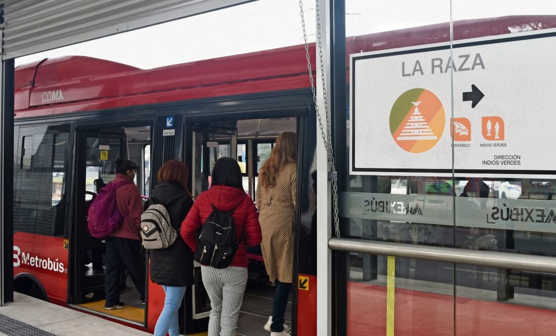 Actualmente, el Metrobús usa la estación del Mexibús y los usuarios ya cuentan con un nuevo acceso para esta ruta que próximamente funcionará. Foto: Eduardo Castañeda/El Universal