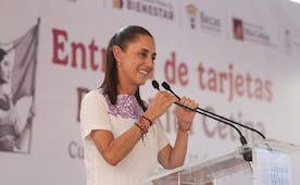 Sheinbaum destaca labor de docentes en México; "la educación pública es la mejor de todas las educaciones", sostiene