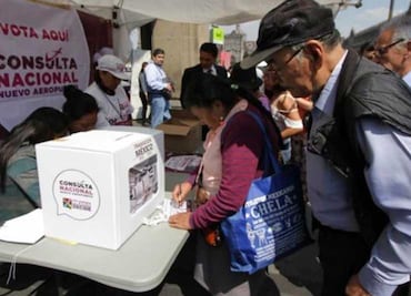 Lamentan falta de casillas para consulta del NAIM en Aeropuerto Benito Juárez