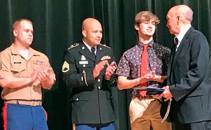 Hombre de 91 años en Pensilvania se gradúa de la secundaria