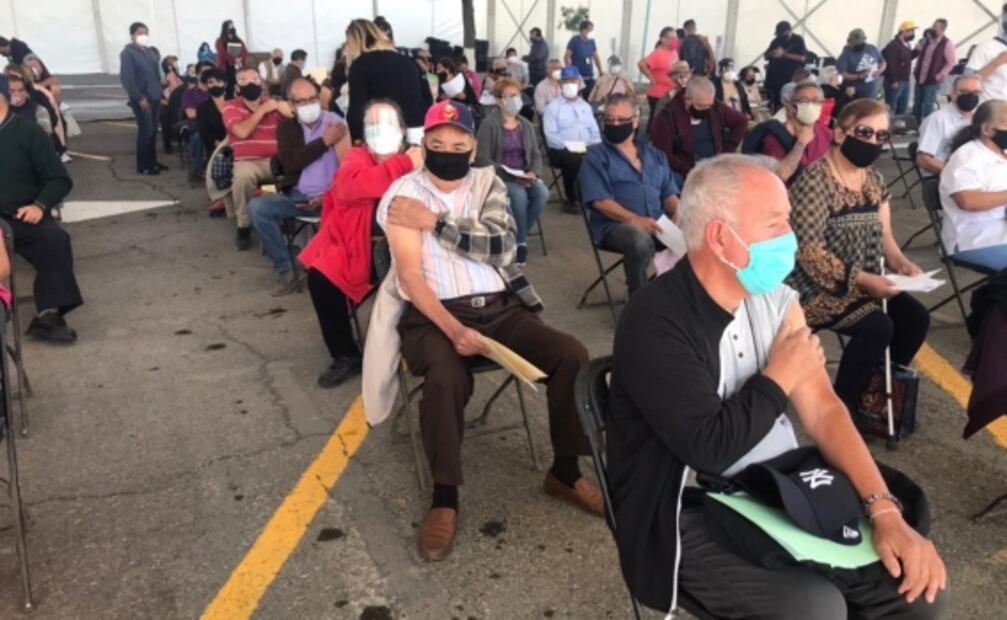 En cuarto día, suman 53 mil 500 adultos mayores vacunados en Ecatepec
