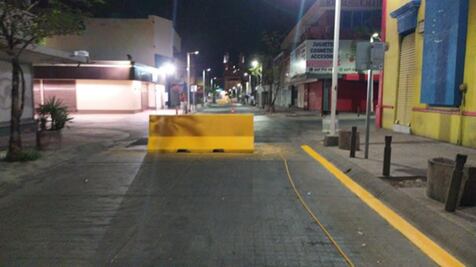 Con vallas, autoridades de Culiacán cierran Centro Histórico