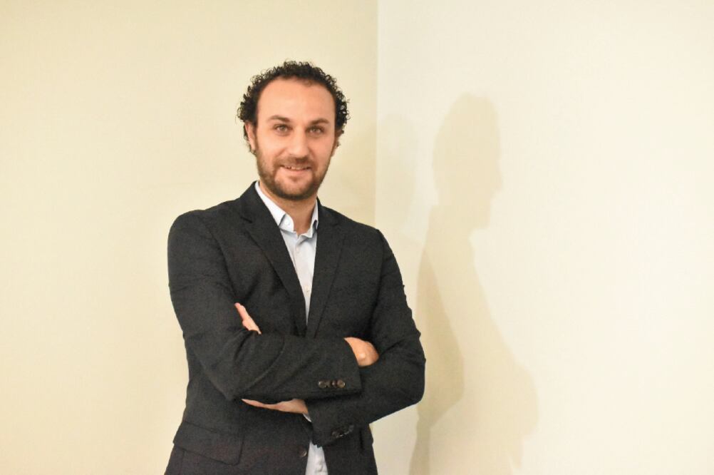 Ilan Epelbaum, director general de EMB en México, indica que 85% de los envíos por la compañía son en el país y sólo 15% son al extranjero. Foto/CORTESÍA