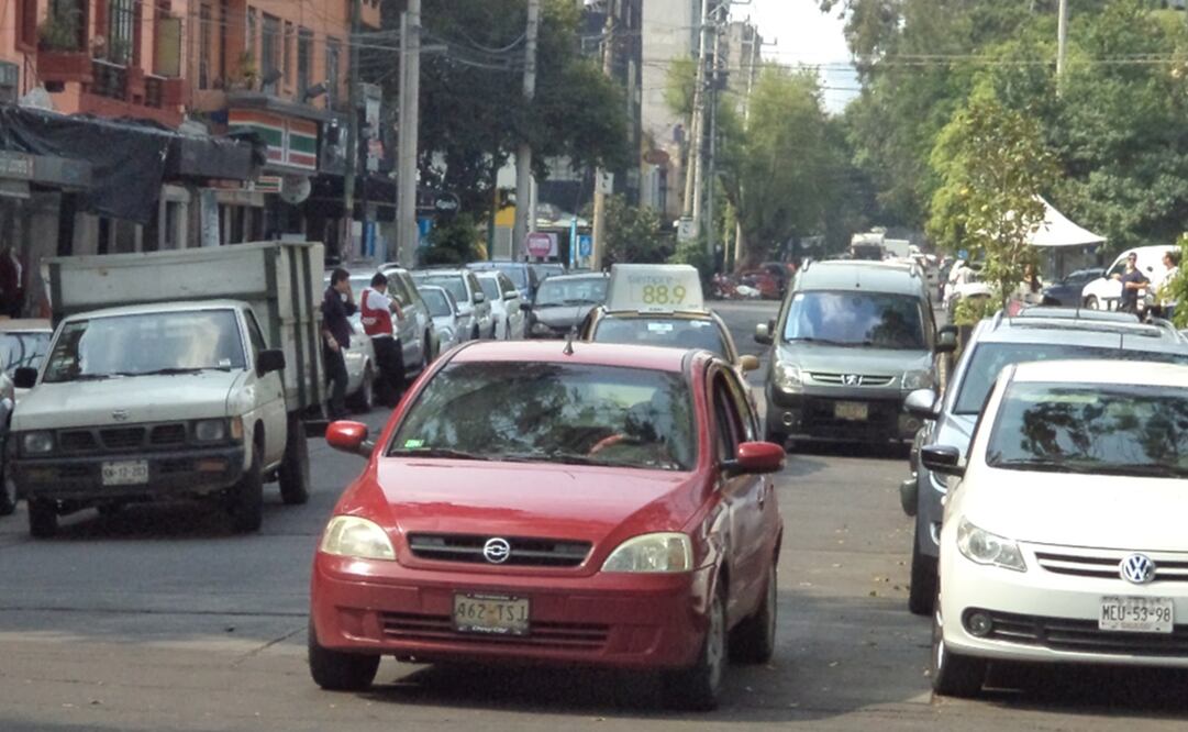 Autos con engomado verde no circulan este jueves, 11 de marzo