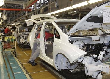 Nissan to lay off 200 workers in Mexico over the COVID-19 crisis