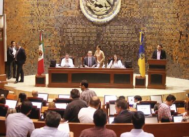 Diputados de Jalisco podrían ser inhabilitados por desacato