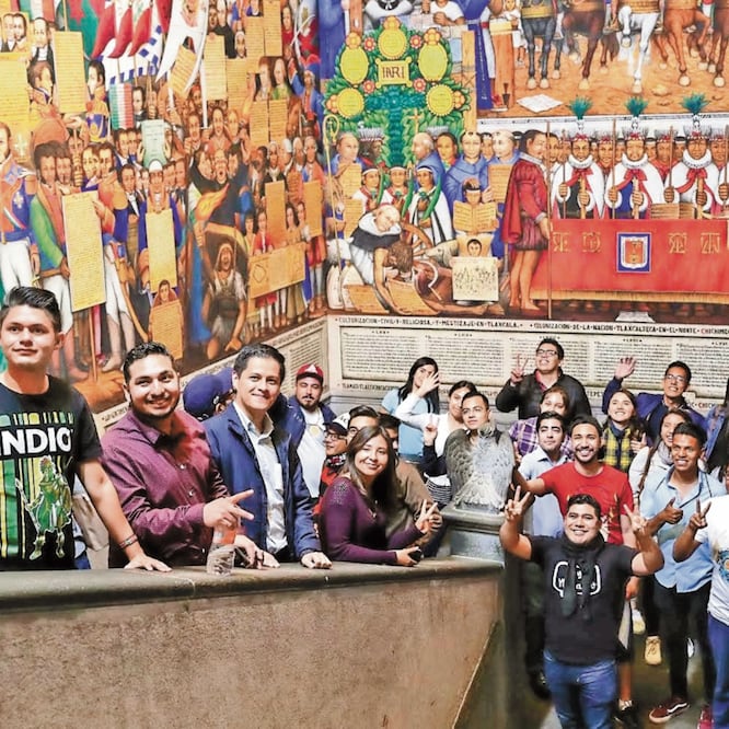 Concursantes visitaron el Museo de la Memoria de Tlaxcala, apreciaron los murales del Palacio de Gobierno, el exconvento franciscano, así como la capilla abierta y la plaza de toros. DIEGO SIMÓN. EL UNIVERSAL
