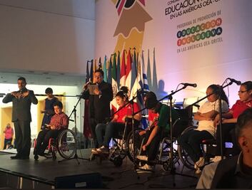 Inicia Congreso Teletón para evitar discriminación