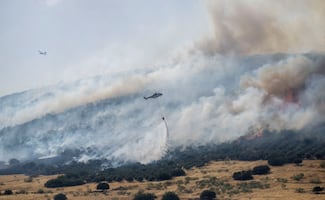 Incendio forestal arrasa con más de 12 mil hectáreas en España; riesgo de propagación continúa muy alto