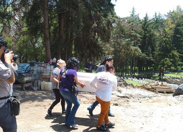 Sepultan con dignidad a “Nene de Huehuetoca”, cuyo cuerpo apareció entre basura hace 7 meses