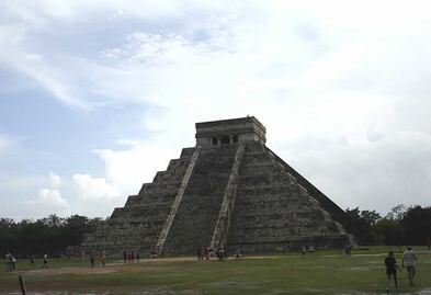 Autoriza INAH concierto de Armando Manzanero en Chichén Itzá