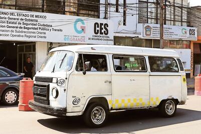 Suspenden combis de ruta 40 por obsoletas  