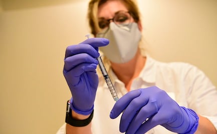 Iglesias en EU piden no vacunarse con dosis de Johnson & Johnson; "la producen con feto abortado", dicen