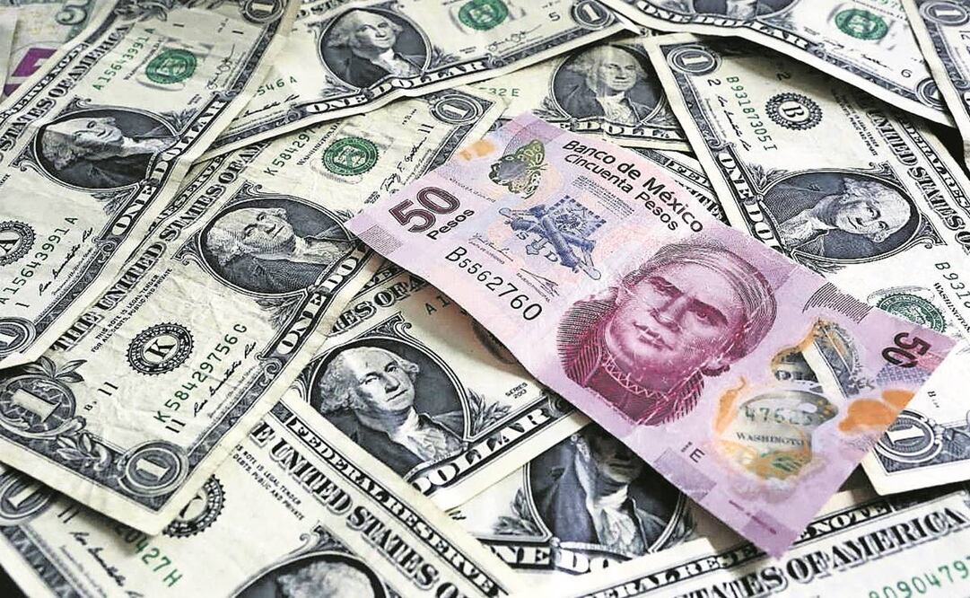 El peso llegó a intercambiarse en 18.56 unidades por dólar el pasado miércoles. Foto: Archivo/ EL UNIVERSAL