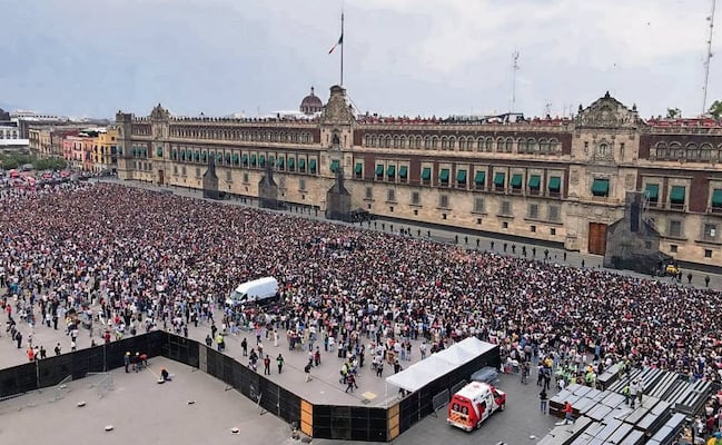 BTS regala a su Army cuatro minutos de felicidad en el Zócalo 