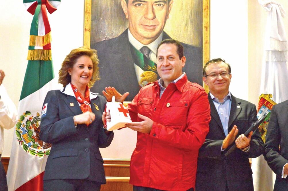 El gobernador Eruviel Ávila puso en marcha la Colecta Nacional de la Cruz Roja en el Edomex (ESPECIAL)
