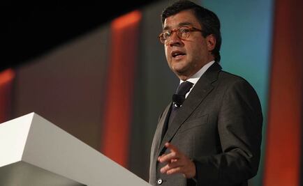 México apoya a Luis Alberto Moreno para seguir en el BID