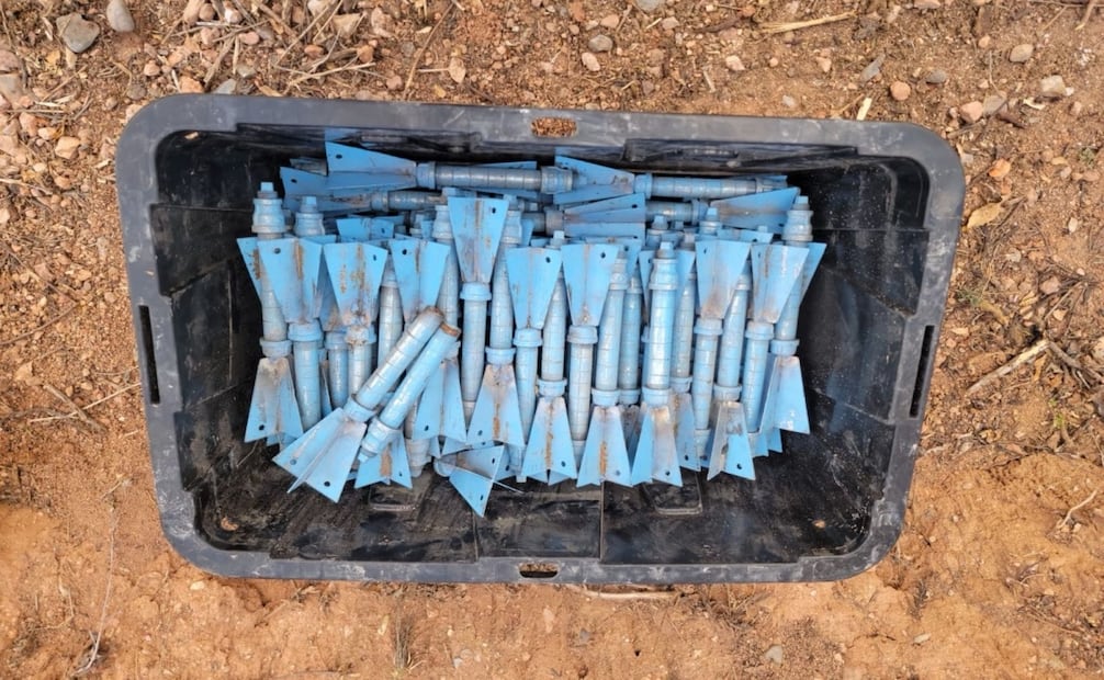 Ejército asegura explosivos y semillas de droga en Badiraguato; destruyen artefactos en la sierra de Sinaloa. Foto: Especial