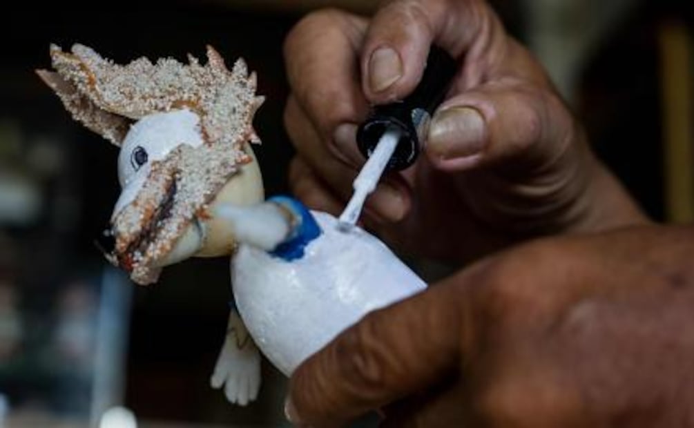 En Vietnam, las mascotas del Mundial de fútbol salen del cascarón