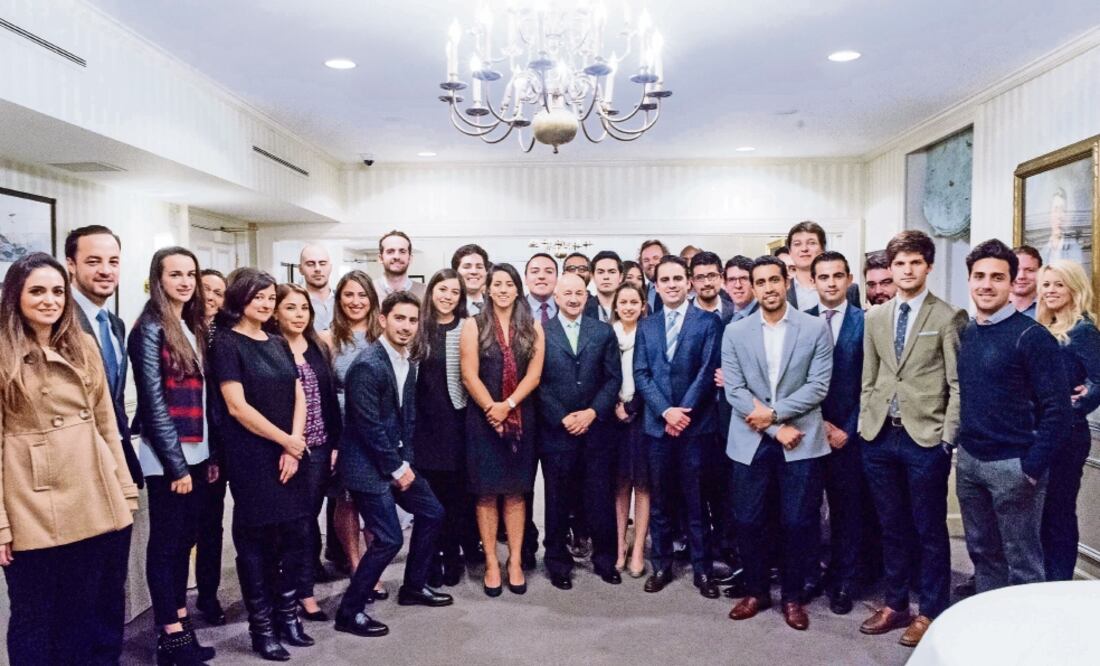 En un encuentro con estudiantes mexicanos en Harvard, Salinas de Gortari criticó los esfuerzos del candidato republicano Donald Trump de culpar al TLC por la reducción de empleos en los sectores de manufacturas de EU. (FOTO: CHRIS CAVE)