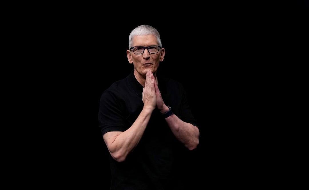 El director ejecutivo de Apple, Tim Cook, habla en el escenario durante el anuncio de nuevos productos en Apple Park en Cupertino, California, el 9 de septiembre de 2025. Foto: AP