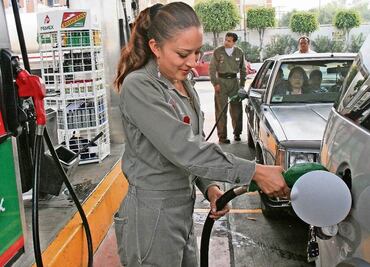 Sube IEPS de gasolina Magna y del Diésel a partir de este sábado