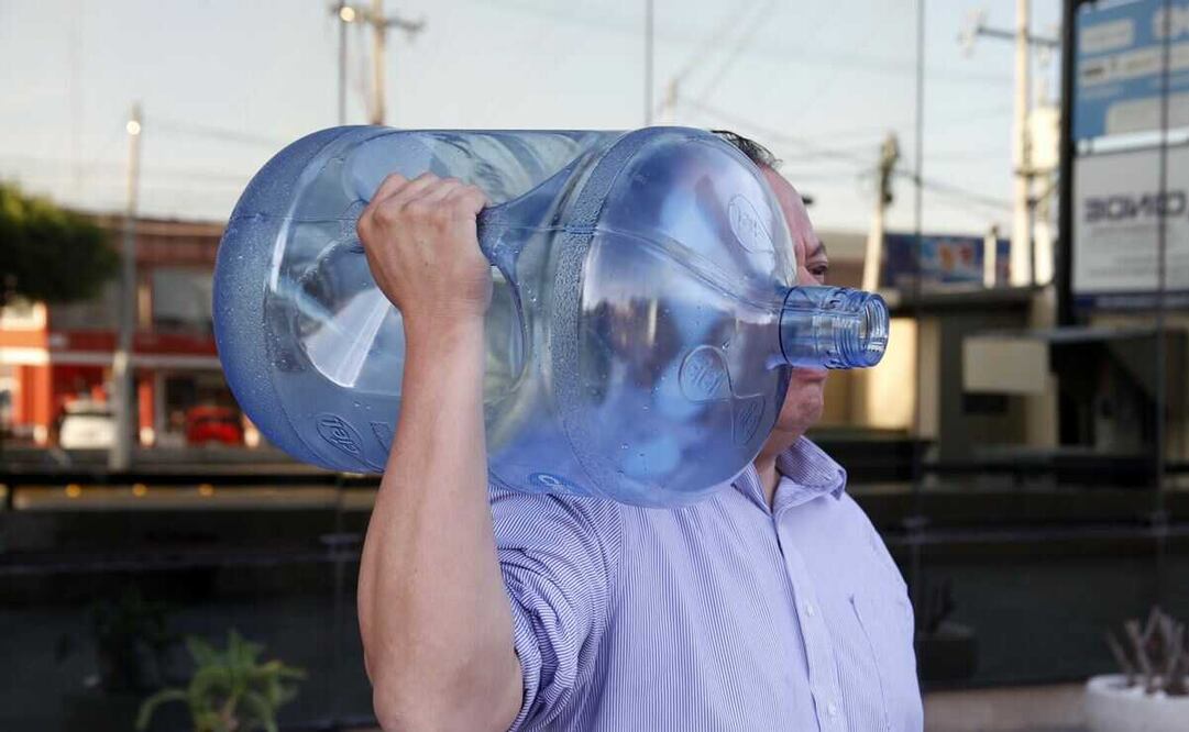 ¿Garrafón de agua en 5 pesitos? DIF echa una mano