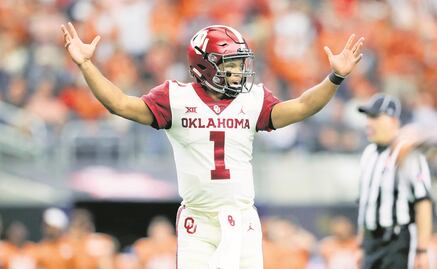 Ganador del Heisman no sabe si jugar beisbol o futbol americano