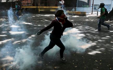 Mujeres protestan contra represión en Venezuela