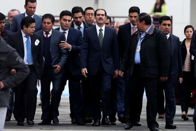 Hallan a Padrés cuentas en el extranjero por 8.8 mdd