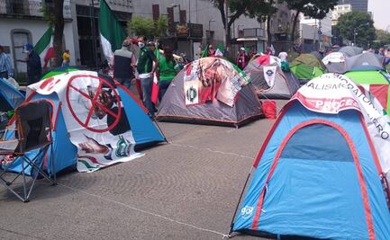 Felipe Calderón se solidariza con grupo anti AMLO