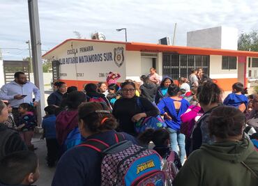 Niño lleva arma a la escuela y regala balas sus compañeros