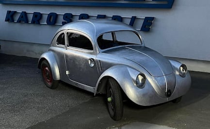 Reconstruyen el Vocho más antiguo del mundo