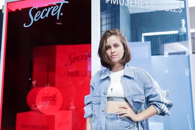 Secret, en contra de las barreras laborales para las mujeres