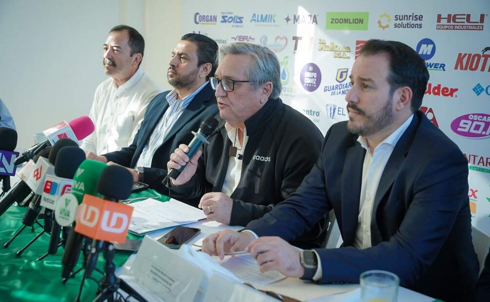 Marte Vega Román (centro), presidente de la Confederación de Asociaciones Agrícolas del Estado (05/02/2025). Foto: Oficial