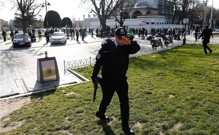 EPN expresa condena por atentado en Estambul