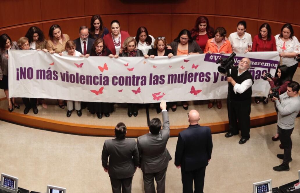 El priísta no había tomado protesta por el estado de Chiapas, debido a una demanda por violencia intrafamiliar. Foto: Iván Stephens/EL UNIVERSAL