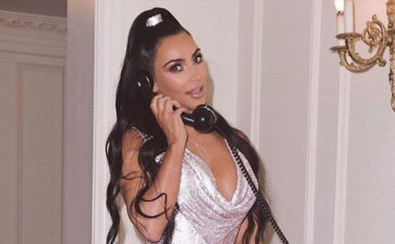 Escote de Kim Kardashian enloquece a las redes sociales