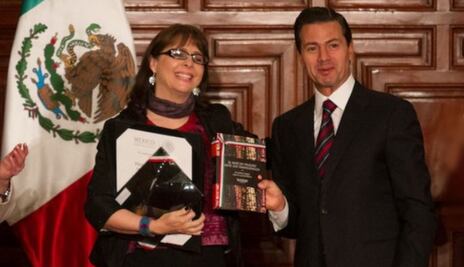 "No me fue fácil acudir a darle la mano a un presidente que traicionó al pueblo": dice Álvarez-Buylla sobre Peña Nieto