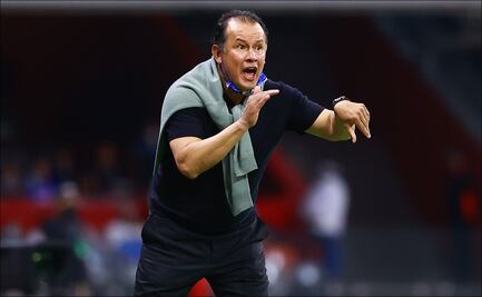 Juan Reynoso, el aficionado de Cruz Azul: “Llegamos a la final; no nos quieran ensuciar la cancha”