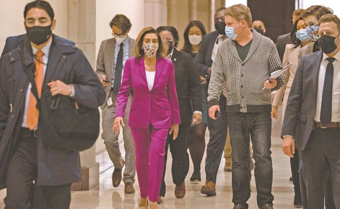 La presidenta de la Cámara Baja, Nancy Pelosi, ha asegurado que están preparados para seguir adelante con el juicio político si el presidente Donald Trump no renuncia. Foto: Samuel Corum. AFP